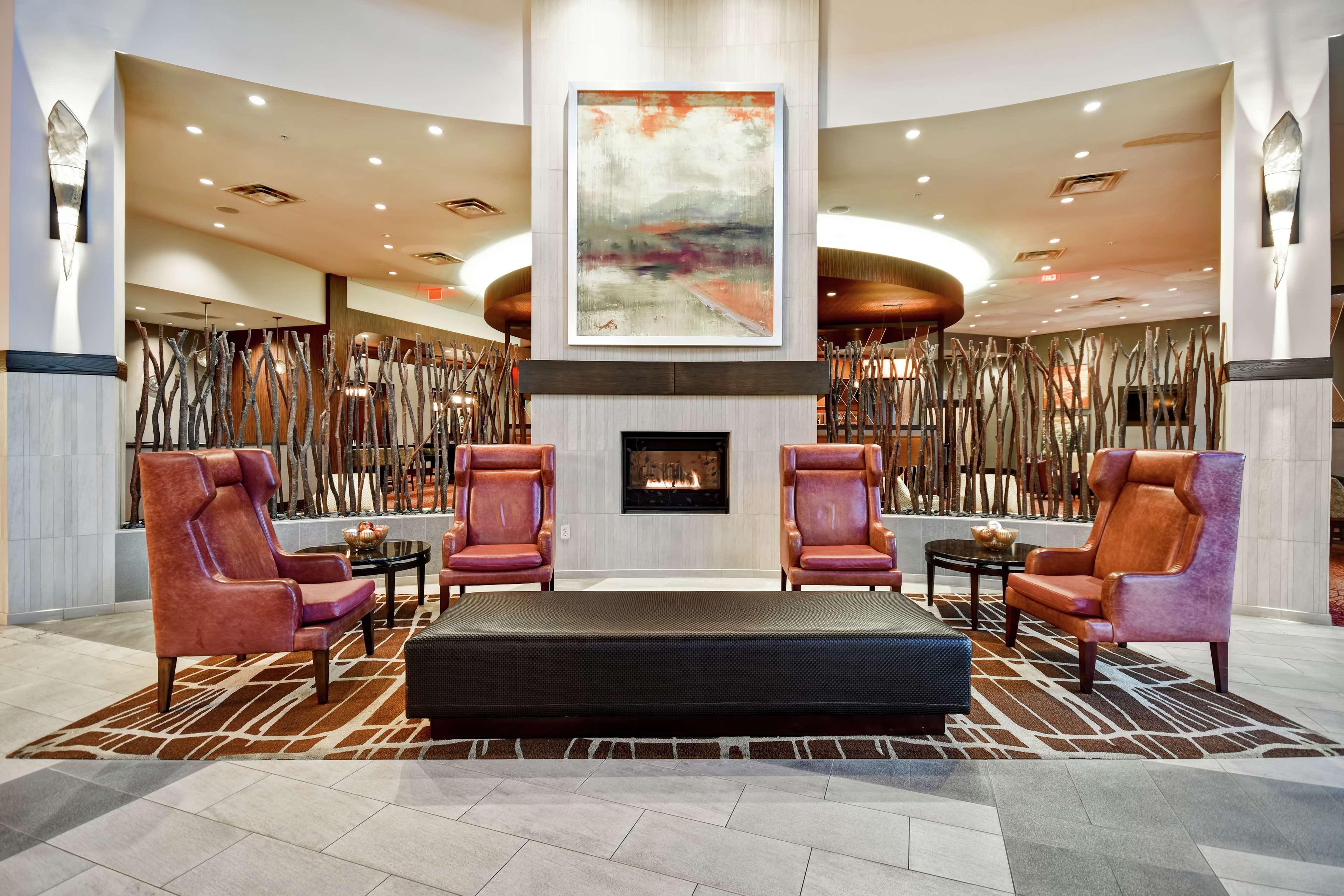 Embassy Suites Springfield Extérieur photo