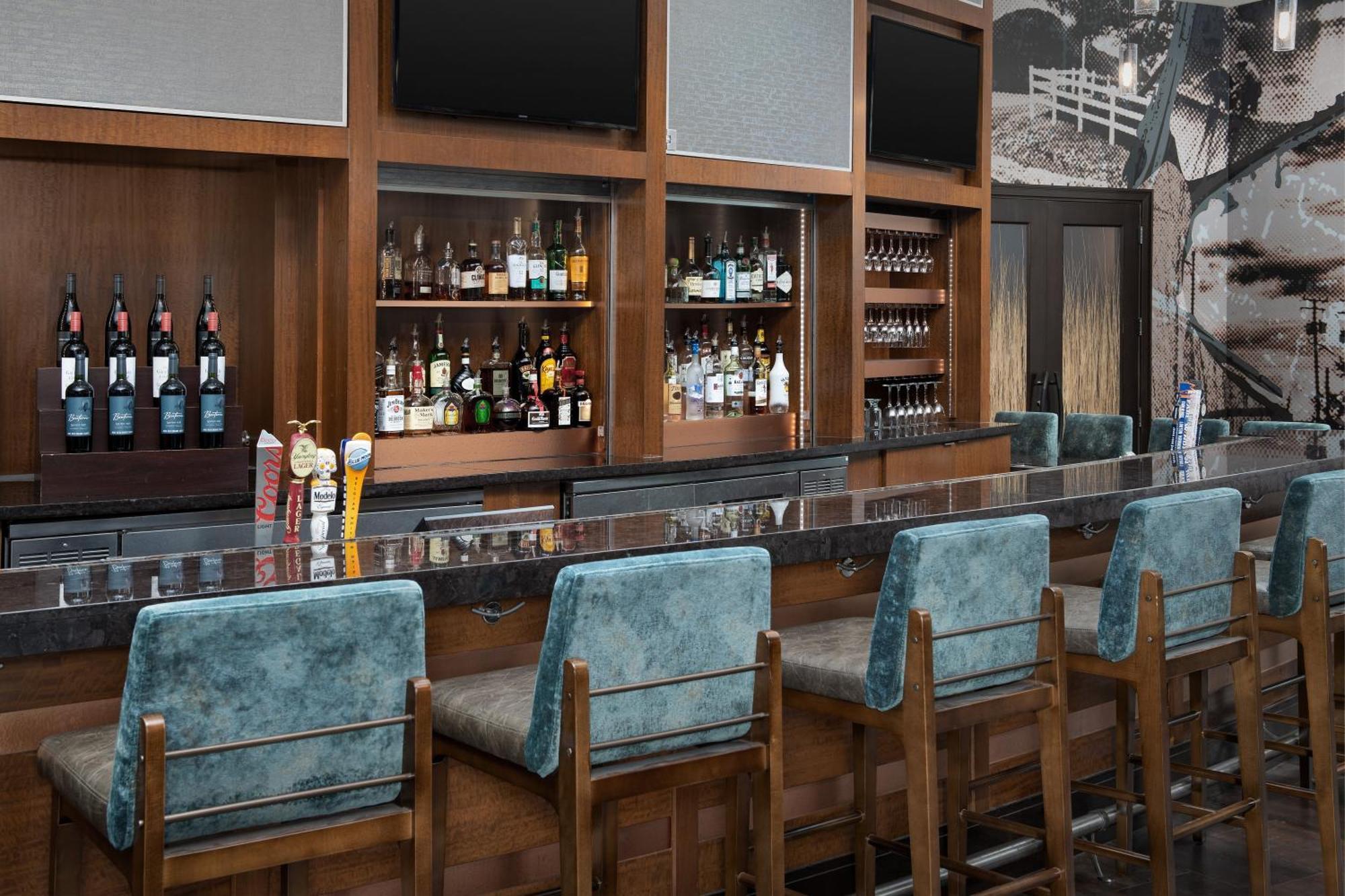 Embassy Suites Springfield Extérieur photo