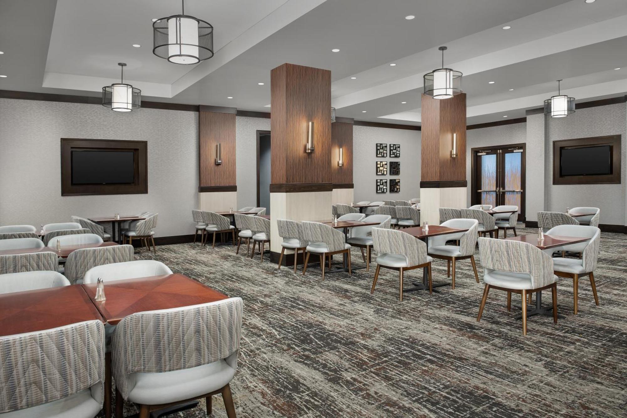 Embassy Suites Springfield Extérieur photo