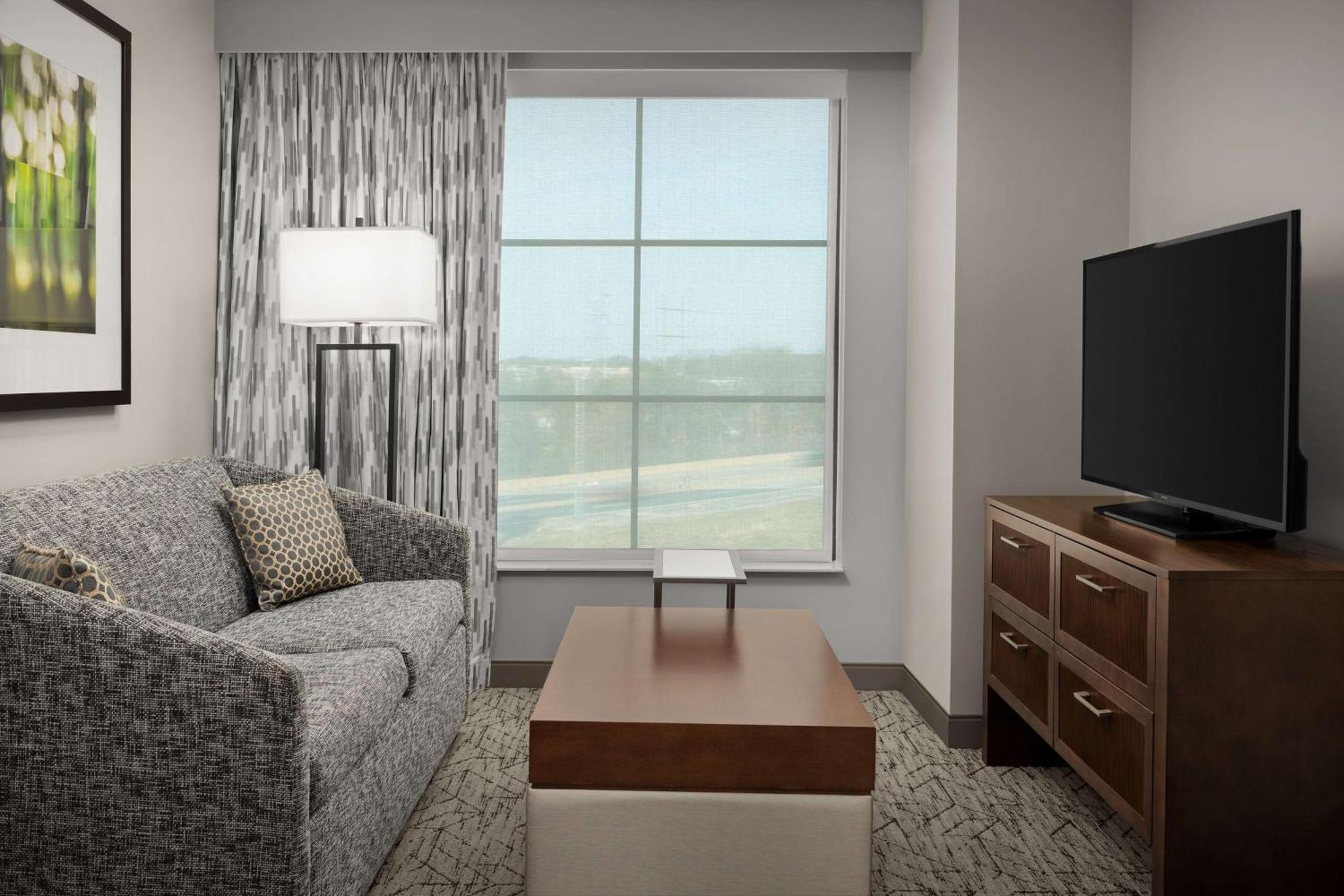 Embassy Suites Springfield Extérieur photo