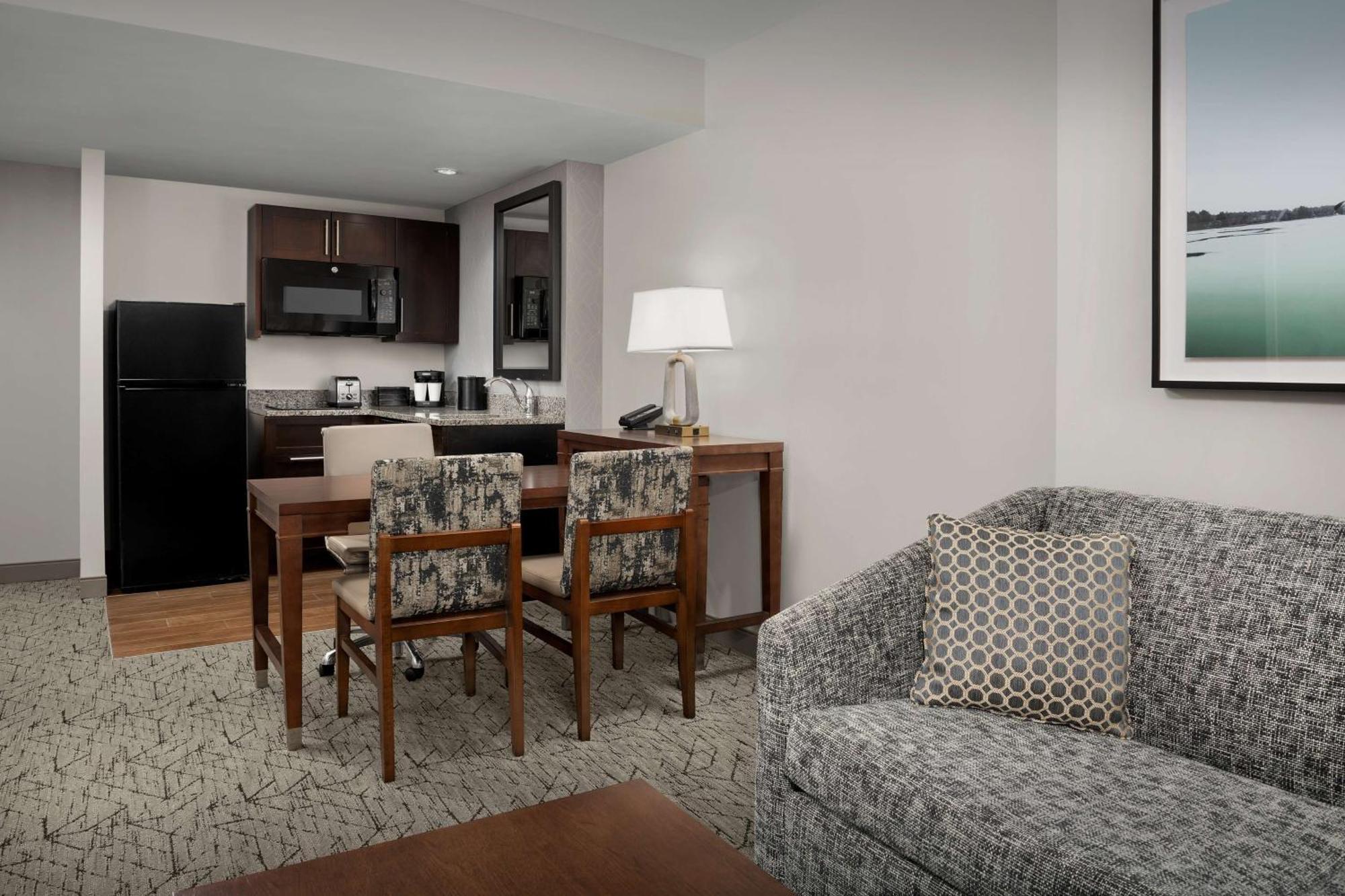 Embassy Suites Springfield Extérieur photo